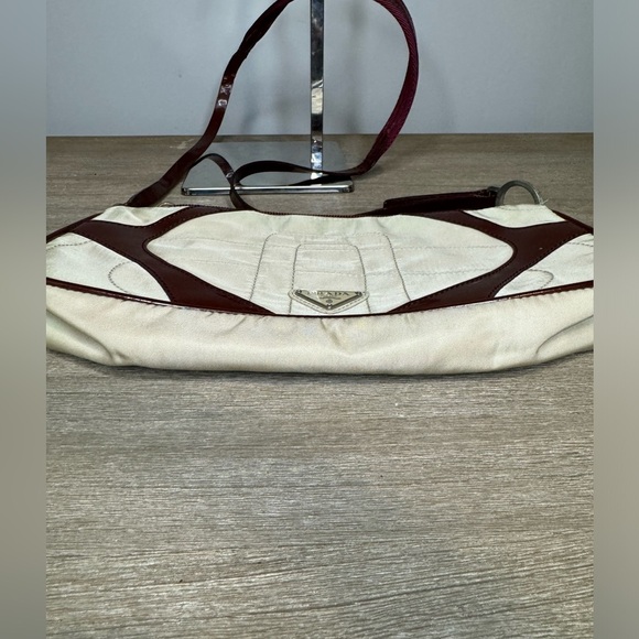 Prada Pochette | Good Vintage Condition | Crossbody - Picture 9 of 13
